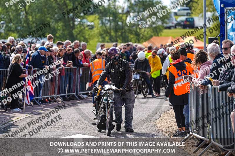 Vintage motorcycle club;eventdigitalimages;no limits trackdays;peter wileman photography;vintage motocycles;vmcc banbury run photographs